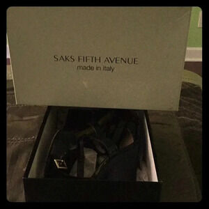 Women’s sandals